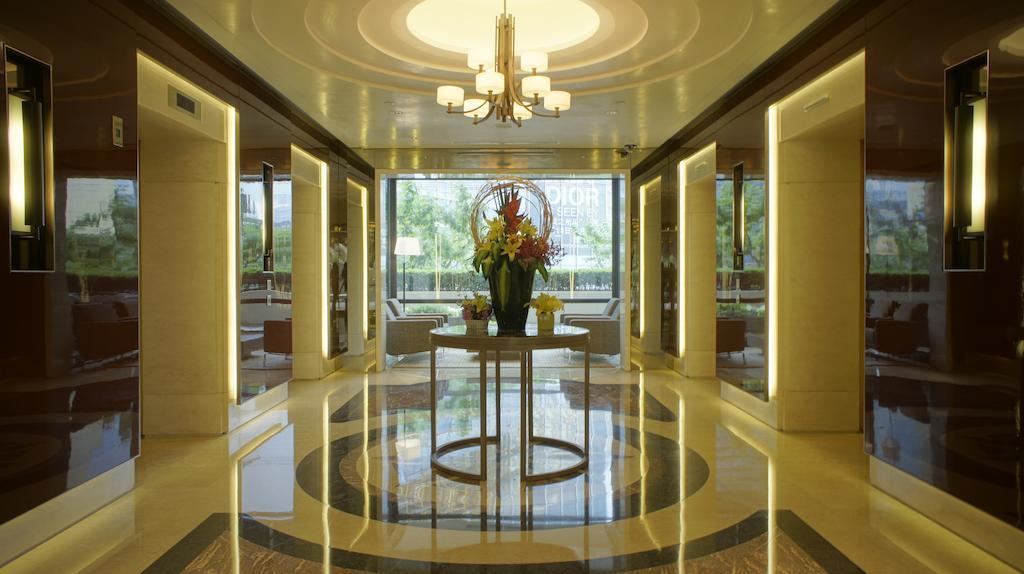 เซี่ยงไฮ้ เซ็นเตอร์ เซอร์วิซ อพาร์ตเมนต์ Aparthotel ภายนอก รูปภาพ