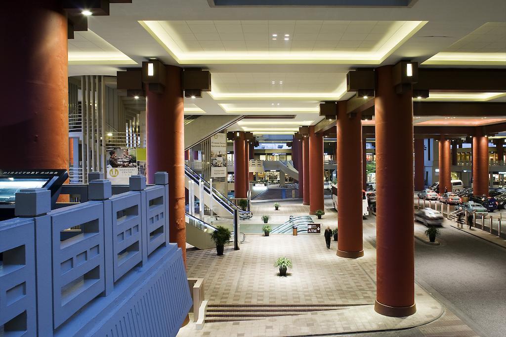 เซี่ยงไฮ้ เซ็นเตอร์ เซอร์วิซ อพาร์ตเมนต์ Aparthotel ภายนอก รูปภาพ
