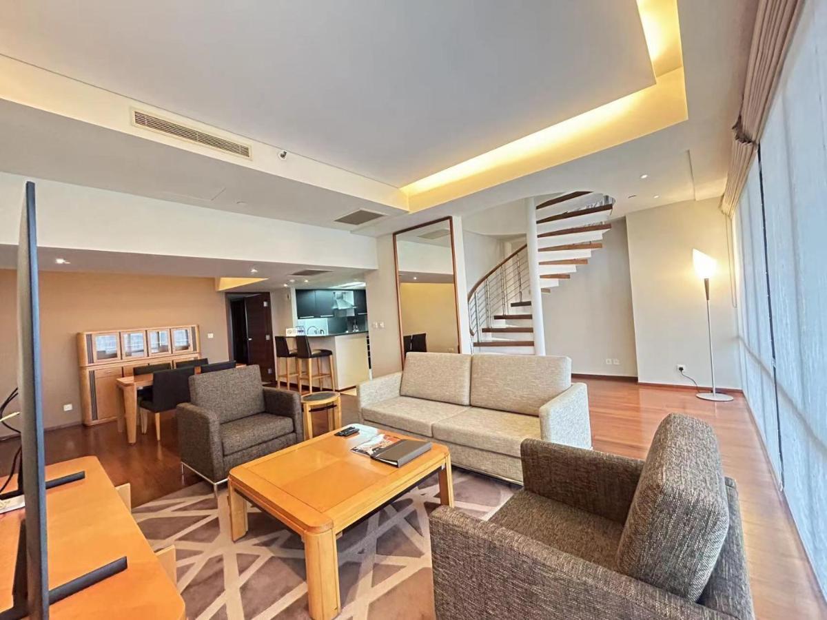เซี่ยงไฮ้ เซ็นเตอร์ เซอร์วิซ อพาร์ตเมนต์ Aparthotel ภายนอก รูปภาพ