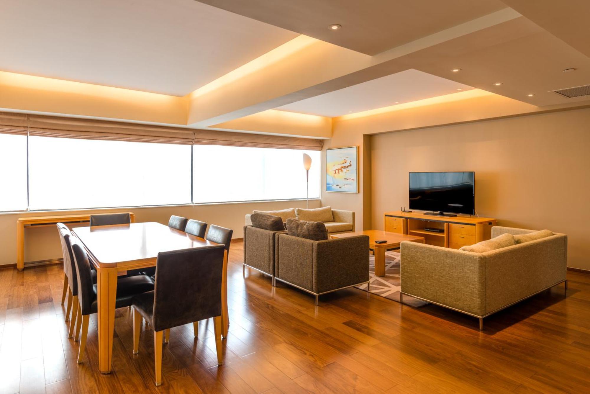 เซี่ยงไฮ้ เซ็นเตอร์ เซอร์วิซ อพาร์ตเมนต์ Aparthotel ภายนอก รูปภาพ